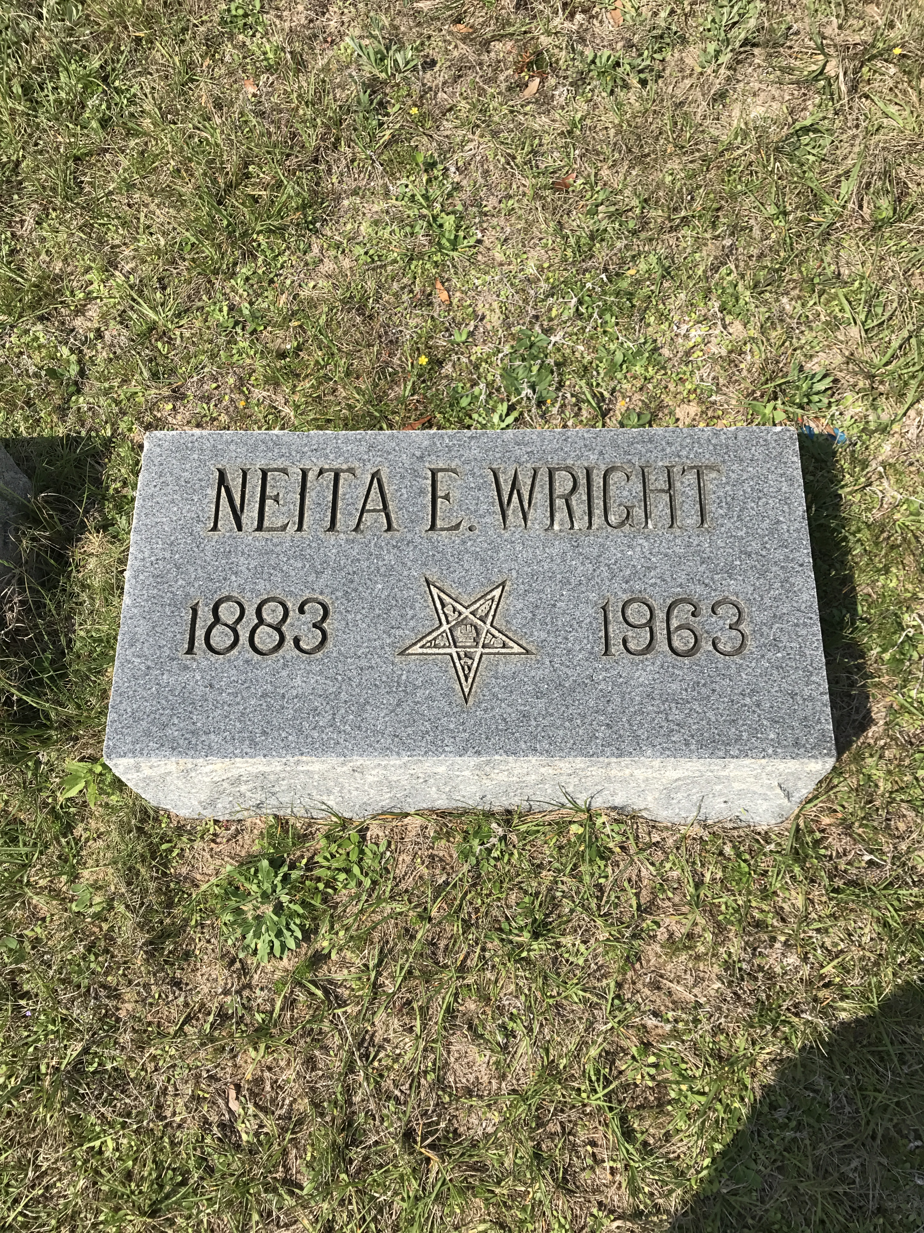 Neita E. Wright